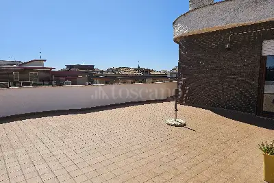 Attico in vendita, Via Zagabria, Pomezia