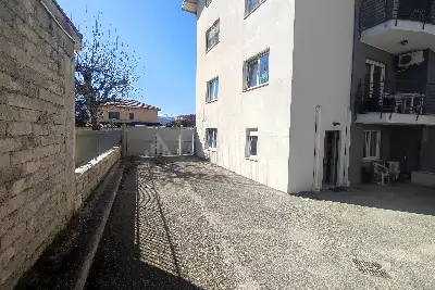 Casa in vendita, Via Alba Fucens, L'Aquila