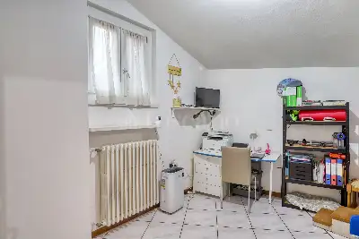 Casa in vendita, Vicolo Canicci, Marchirolo