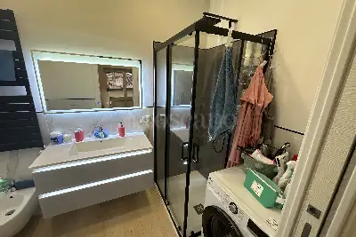 Casa in vendita, via Vittorio Locchi, Brescia