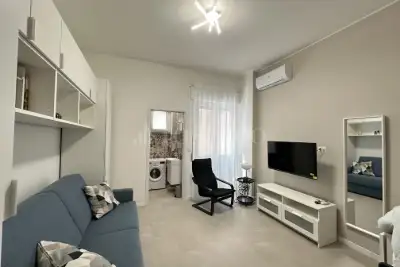 Casa in vendita, Via Giacinto Bruzzesi, Milano
