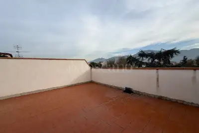 Villino a Schiera in vendita, Via Della Resistenza, Scafati