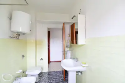 Casa in vendita, Via Giuseppe Grilloni, Como