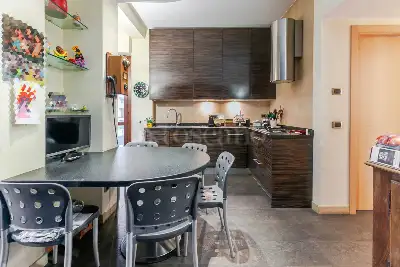 Villa Bifamiliare in vendita, Via Dei Sagredo, Milano