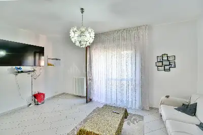 Casa in vendita, Via San Maurizio, Erba