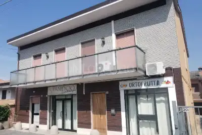 Casa Indipendente in vendita, Via 1° Maggio, Bressana Bottarone