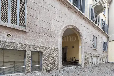 Loft in vendita, Viale Emilio Caldara, Milano