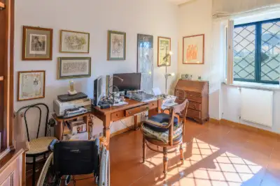 Villino a Schiera in vendita, Largo Olgiata, Roma