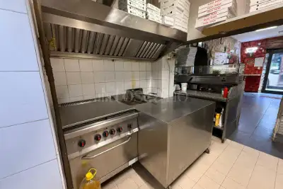 Attività Commerciale in vendita, Via del Ponte alle Mosse, Firenze