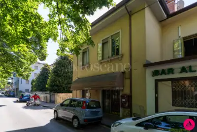 Negozio in vendita, Viale Venezia, Udine