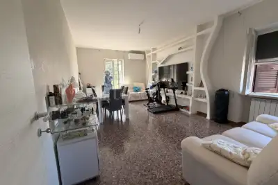 Villa in vendita, Via Imele, Aprilia