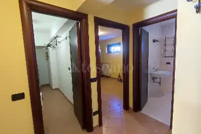 Villino a Schiera in vendita, Via Bazzanese, L'Aquila