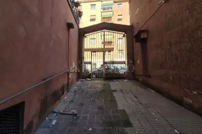 Garage in vendita, Via Poggi D'Oro, Roma