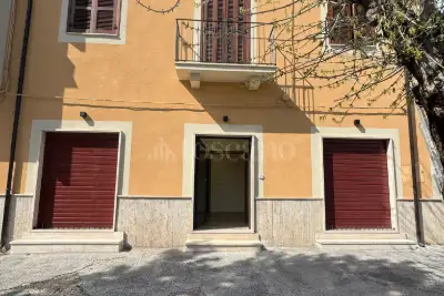 Negozio in affitto, Via XX Settembre, Avezzano