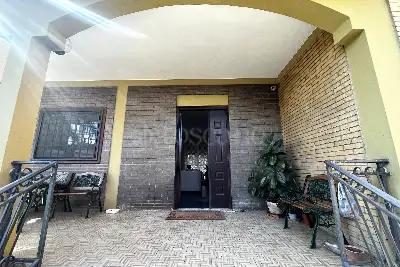 Villa in vendita, Via Roberto Paribeni, Roma