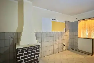 Palazzo in vendita, via Giovanni Verga, Altavilla Irpina, Altavilla Irpina