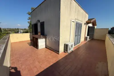 Villa Bifamiliare in vendita, Via Montaldeo, Roma