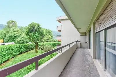 Casa in vendita, Via Deledda, Como