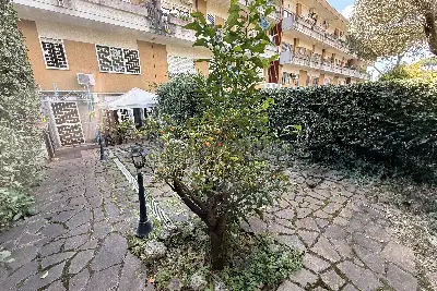 Casa Indipendente in vendita, Via Fratelli Cervi, Roma
