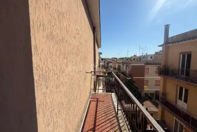 Casa in vendita, Via Francesco Posterla, Roma