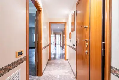 Ufficio in affitto, Via Alessandro Manzoni, Bari