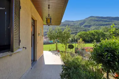 Casa Indipendente in vendita, Via al Lago, Porto Ceresio