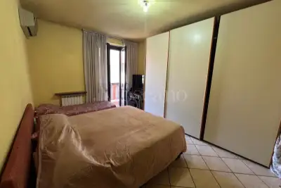 Casa in vendita, Via San Pietro, Buscate