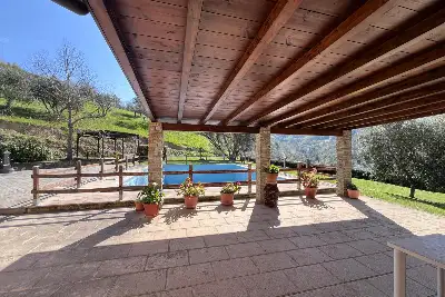 Villa in vendita, Località Celle , Vernio