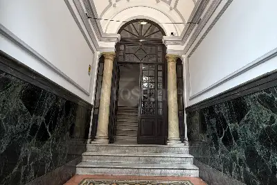 Casa in vendita, Via Cavour, Roma