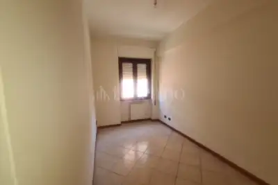Casa in vendita, Via Roma, Pomezia