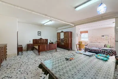 Laboratorio in vendita, Via Giuseppe Castiglia 26, Sassari