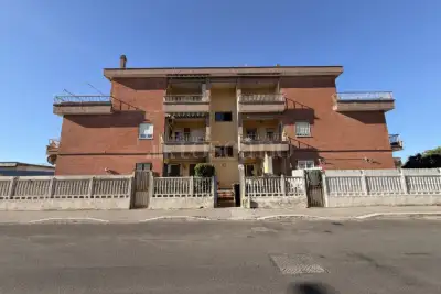 Casa in vendita, Via Rumenia, Pomezia