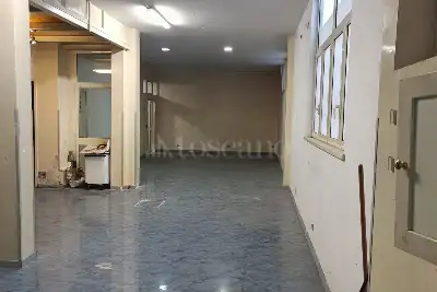 Box in affitto, via treviglio, Roma