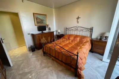 Villa in vendita, Via Sambucia, Palermo