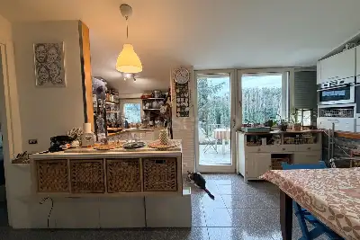 Palazzo in vendita, Via del Casale delle Pantanelle, Roma