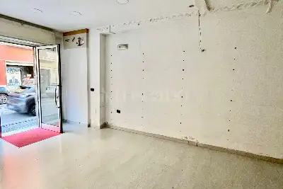 Negozio in affitto, Via Roma, Atripalda, Atripalda