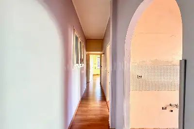 Casa in vendita, Via Tuscolana, Roma