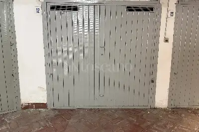 Garage in vendita, Via Antonello da Messina, Aci Castello