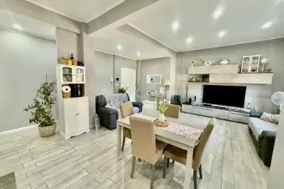 Casa in vendita, Via Firenze, Ciampino