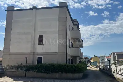 Casa in vendita, Via dei Capannoresi, Lucca