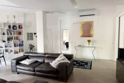 Casa in vendita, Via Dicomano, Roma