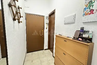 Casa in vendita, Via Lorenteggio, Milano