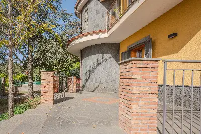 Villa in vendita, Ragalna-Piazza Cisterna, Ragalna