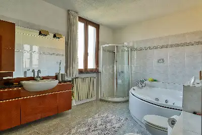 Villa in vendita, Via Pianazzo, Lavena Ponte Tresa