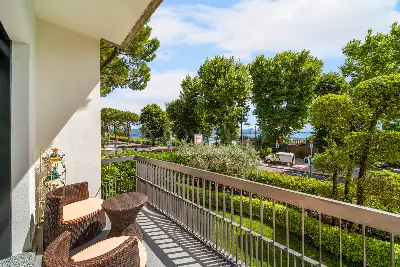 Villa in vendita, LUNGOLAGO CESARE BATTISTI, Desenzano del Garda
