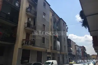 Negozio in vendita, Via Turati, Corsico