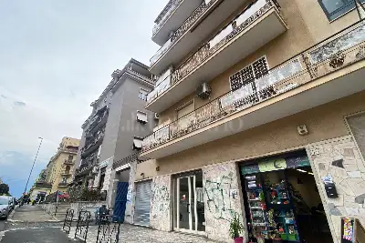 Negozio in vendita, Via delle Palme, Roma