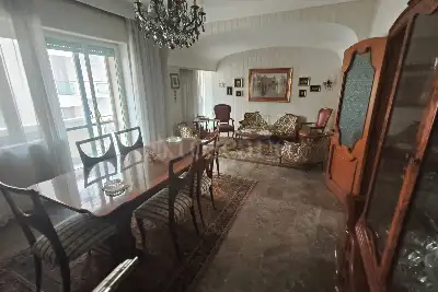 Casa in vendita, Via Leonardo Gallucci, Catanzaro