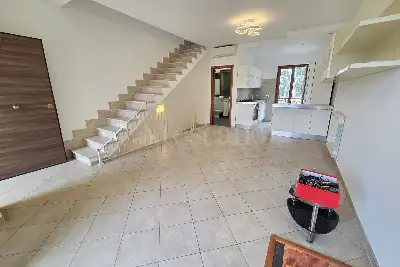 Villa Plurifamiliare in vendita, Via Volta Mantovana, Roma