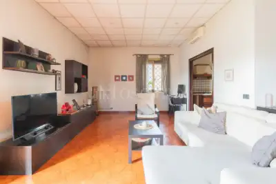 Casa in vendita, Via Urzulei, Roma